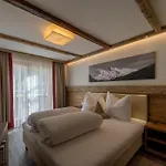 The By Regina Appartement