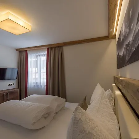 Apartment The By Regina *